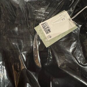 H&M low waist twill wide leg pant
New with tags